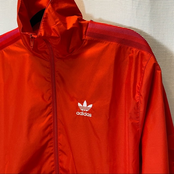 Adidas Originals Unisex Adicolor 3D Trefoil 3-Stripes Track Jacket in Active Red - Picture 8 of 15